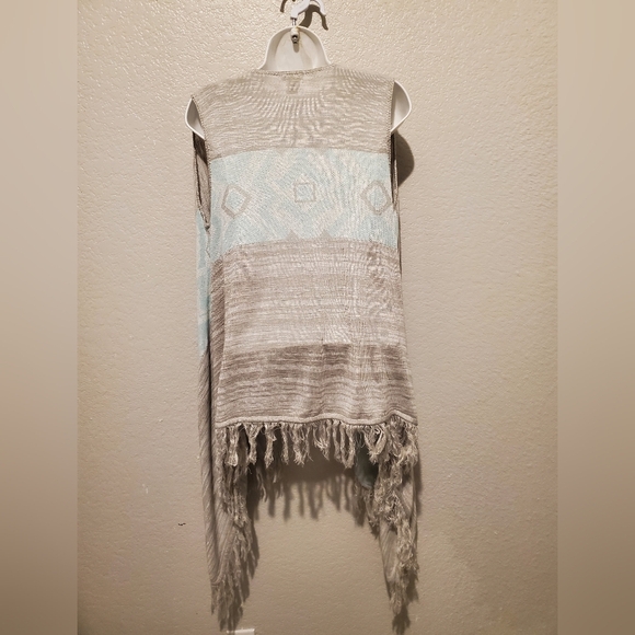 💚5/$25 Charming Charlie Long Duster Open Front Fringe Knit Cardigan Size Medium - Picture 5 of 7